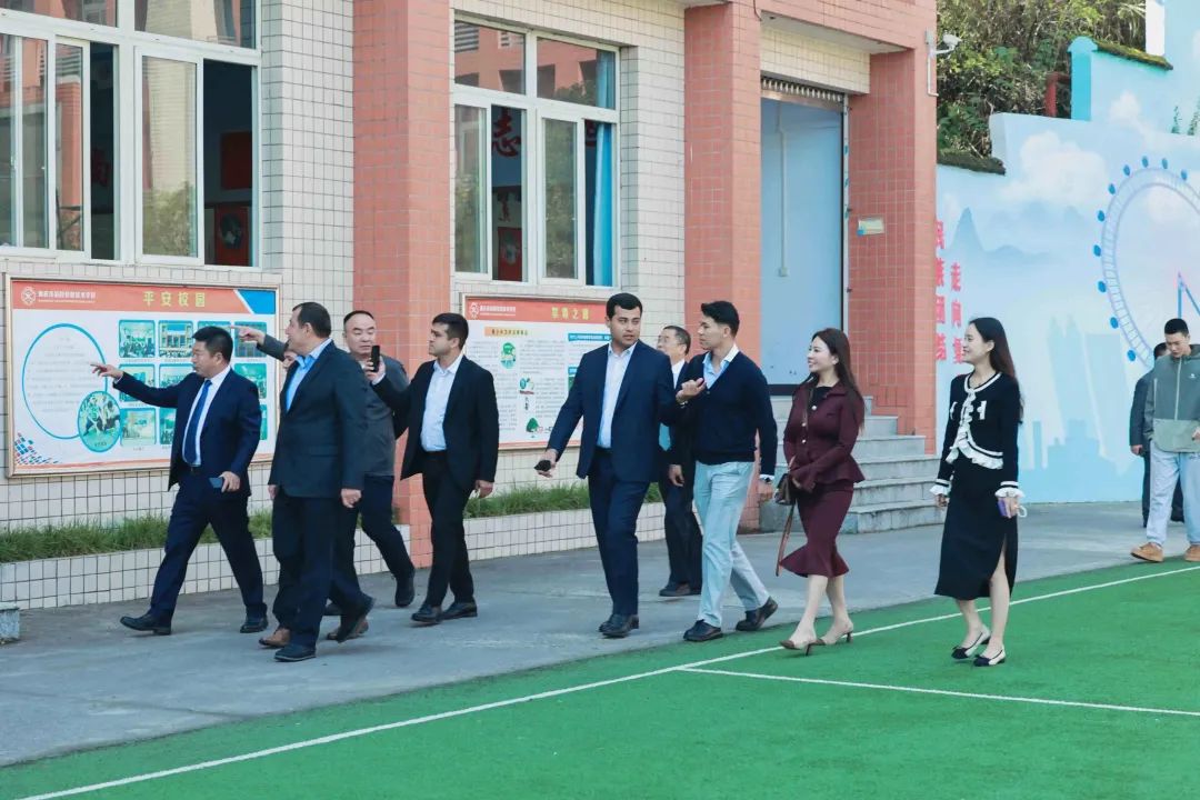 1704856813521206.jpg 38b1b4a11a53f1daa4f3a19cd607eded.jpg